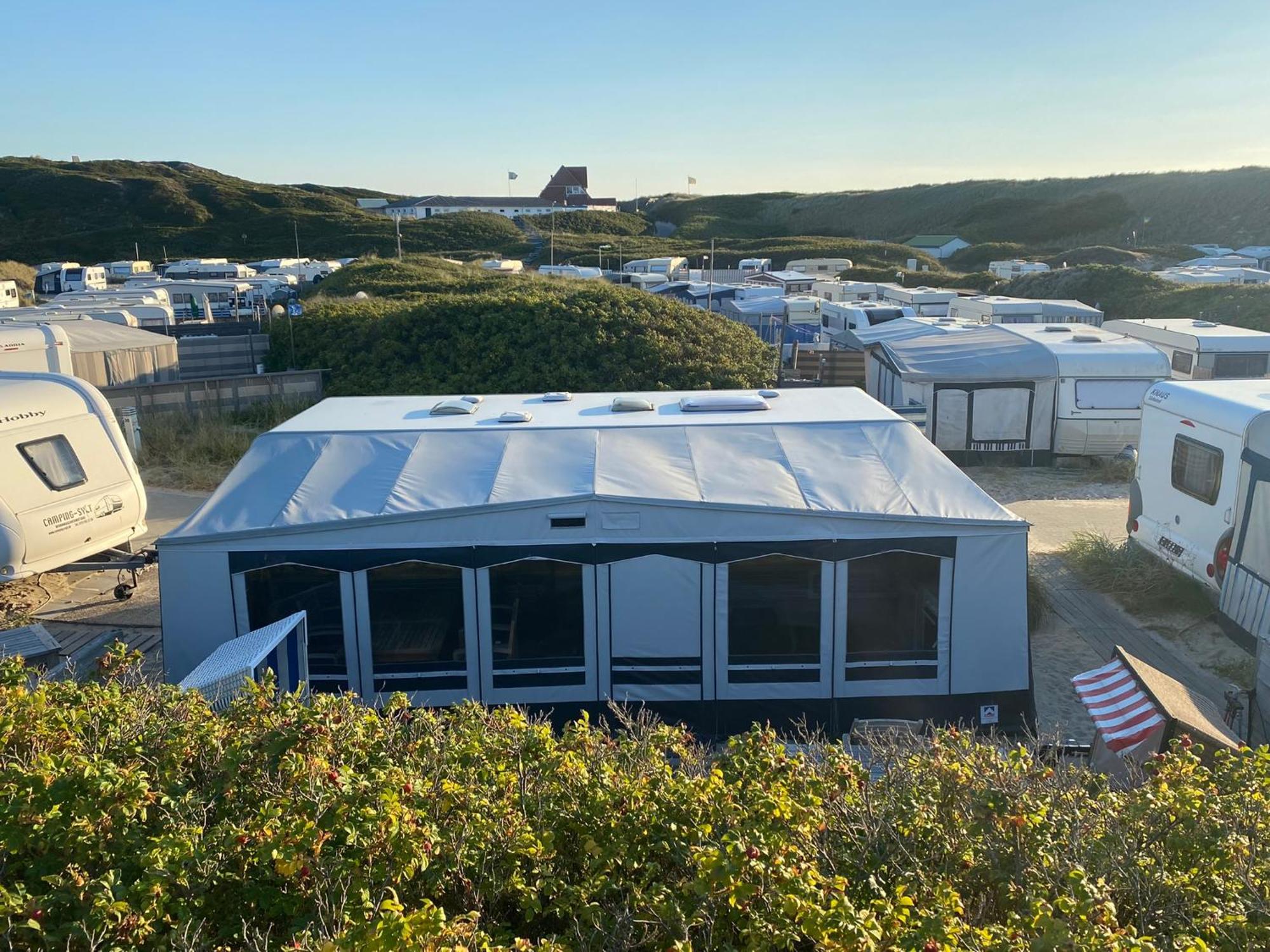 Wohnwagenvermietung Hoernum / Sylt Esterno foto